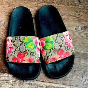 Gucci sandals